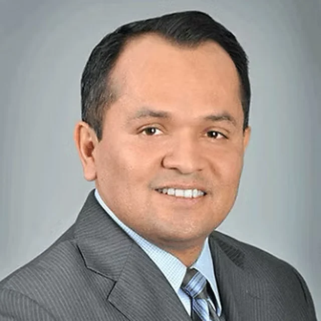 Photo of Alejandro Mendoza